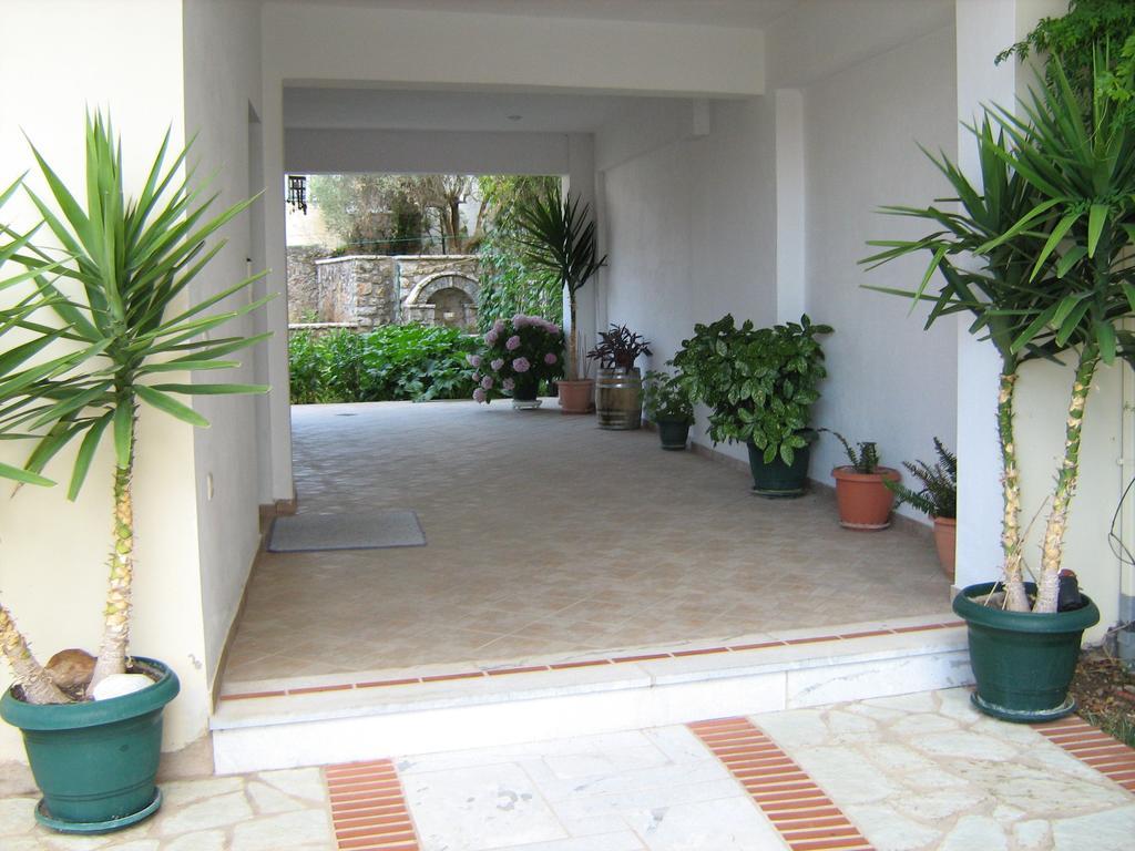 Filoxenia Apartment Levídhion Exterior foto